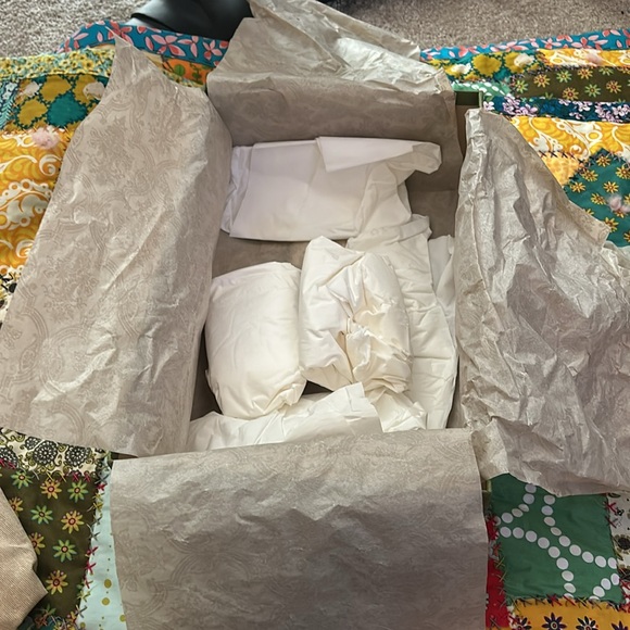 Gucci size 10 shoe box - Picture 4 of 9